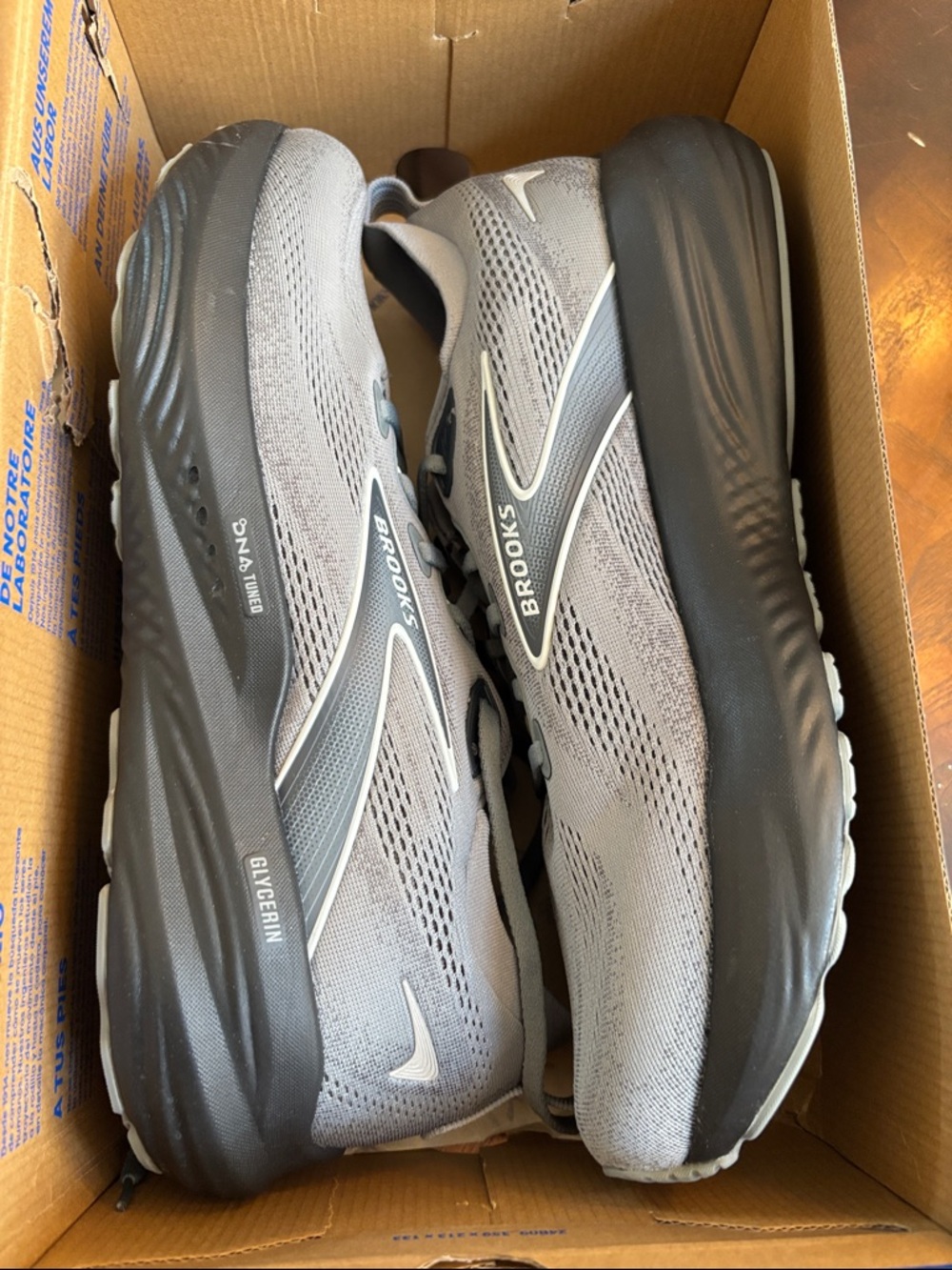 Brooks Glycerin 22 Running Shoes NWOT